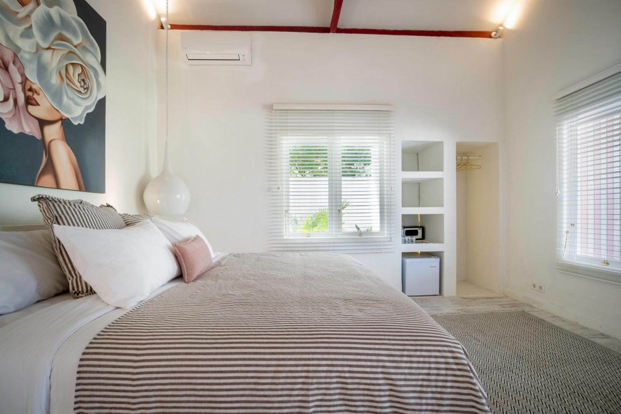 Ria Uluwatu, Tropical Chic Hotel Eksteriør billede