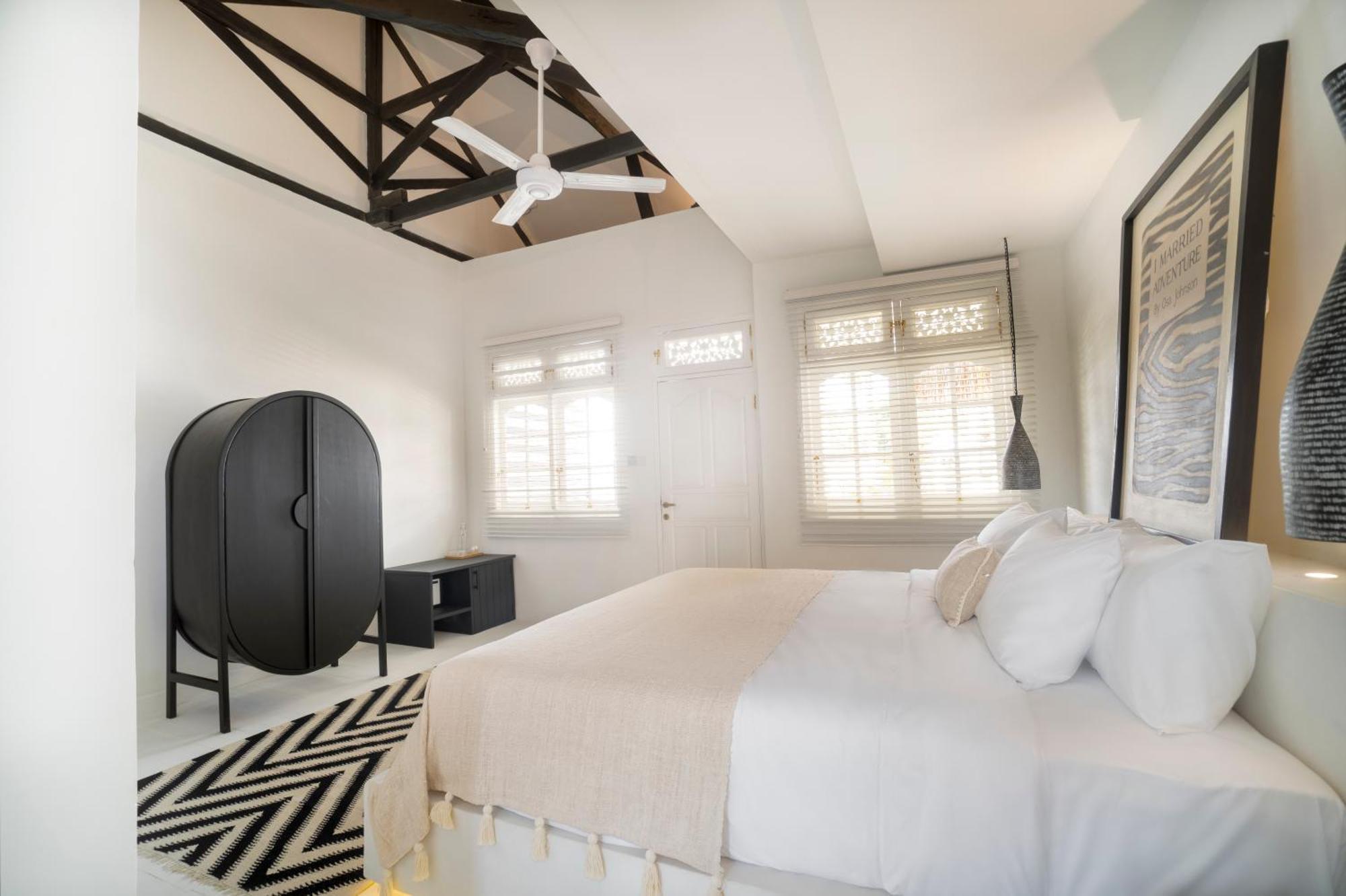 Ria Uluwatu, Tropical Chic Hotel Eksteriør billede